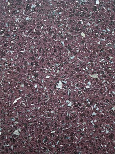 Lamicolor 4205/L STARDUST Чёрная смородина с крошкой гл. НОВИНКА 3050х1300х0,7мм